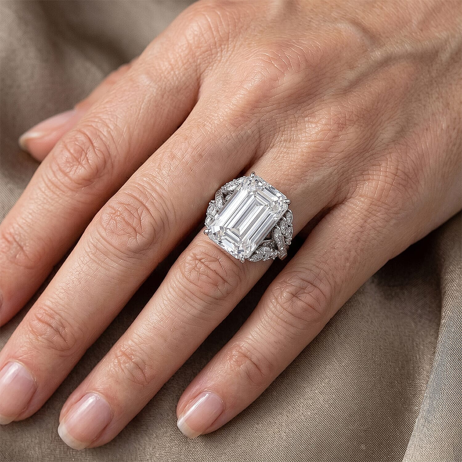 D'Joy Moissanite (Oct 20x13mm) Ring in Rhodium Over Sterling Silver (Size 5.0) 22.00 ctw