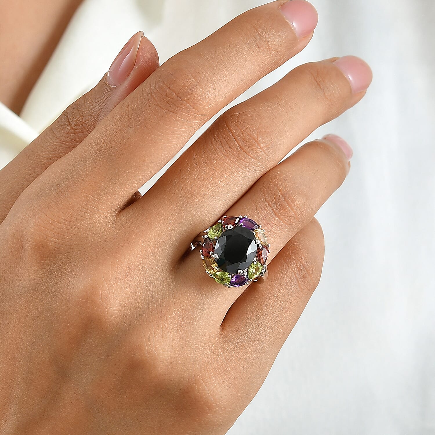 EverTrue Thai Black Spinel and Multi Gemstone 7.50 ctw Rainbow Eclipse Ring in Platinum Bond (Size 6.0)