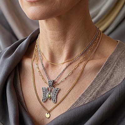 D'Joy Bali Legacy Hebei Peridot 0.60 ctw Butterfly Pendant without Chain in Sterling Silver