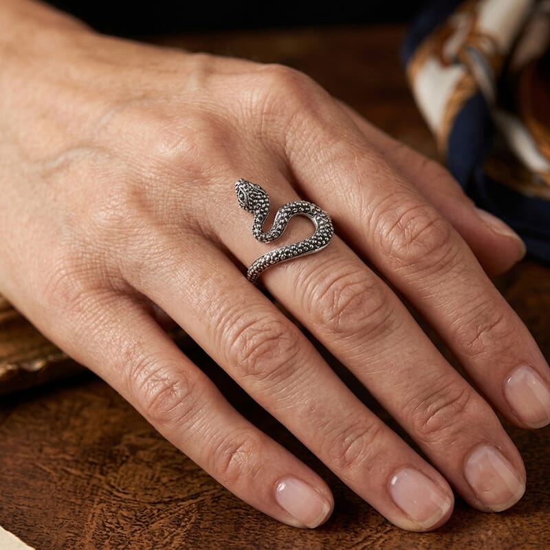 D'Joy Bali Legacy Snake Ring in Sterling Silver (Size 5.0) 3.10 Grams