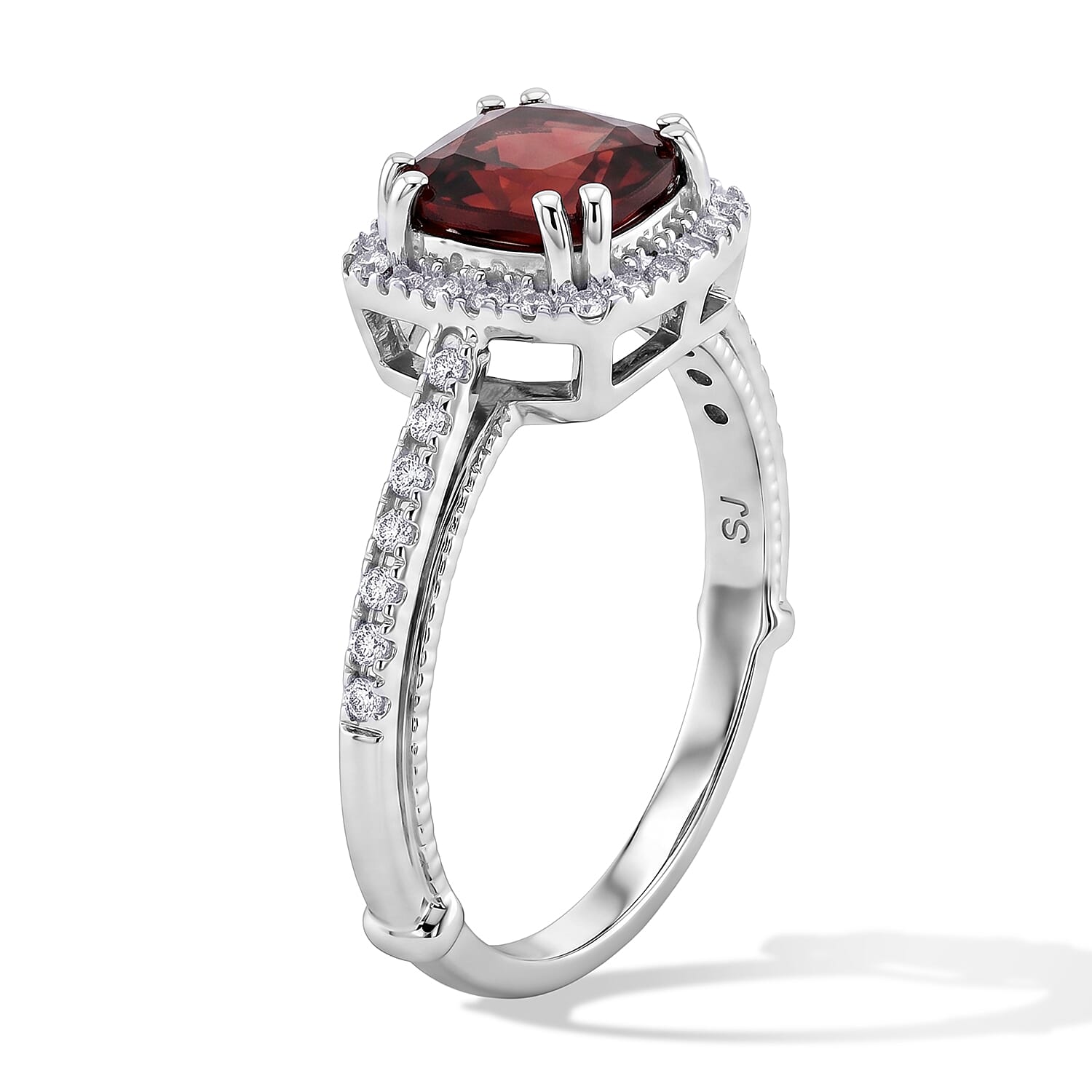 Mozambique Garnet and Simulated Diamond 1.05 ctw Ring in Sterling Silver (Size 7.0)