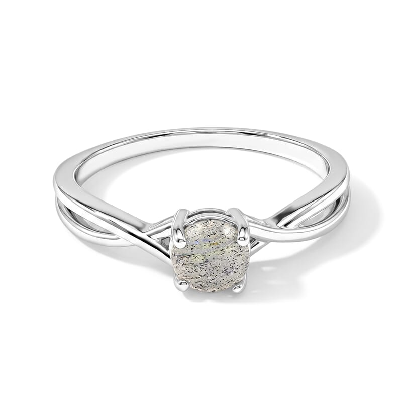 Labradorite 0.55 ctw Solitaire Ring in Sterling Silver (Size 7.0)