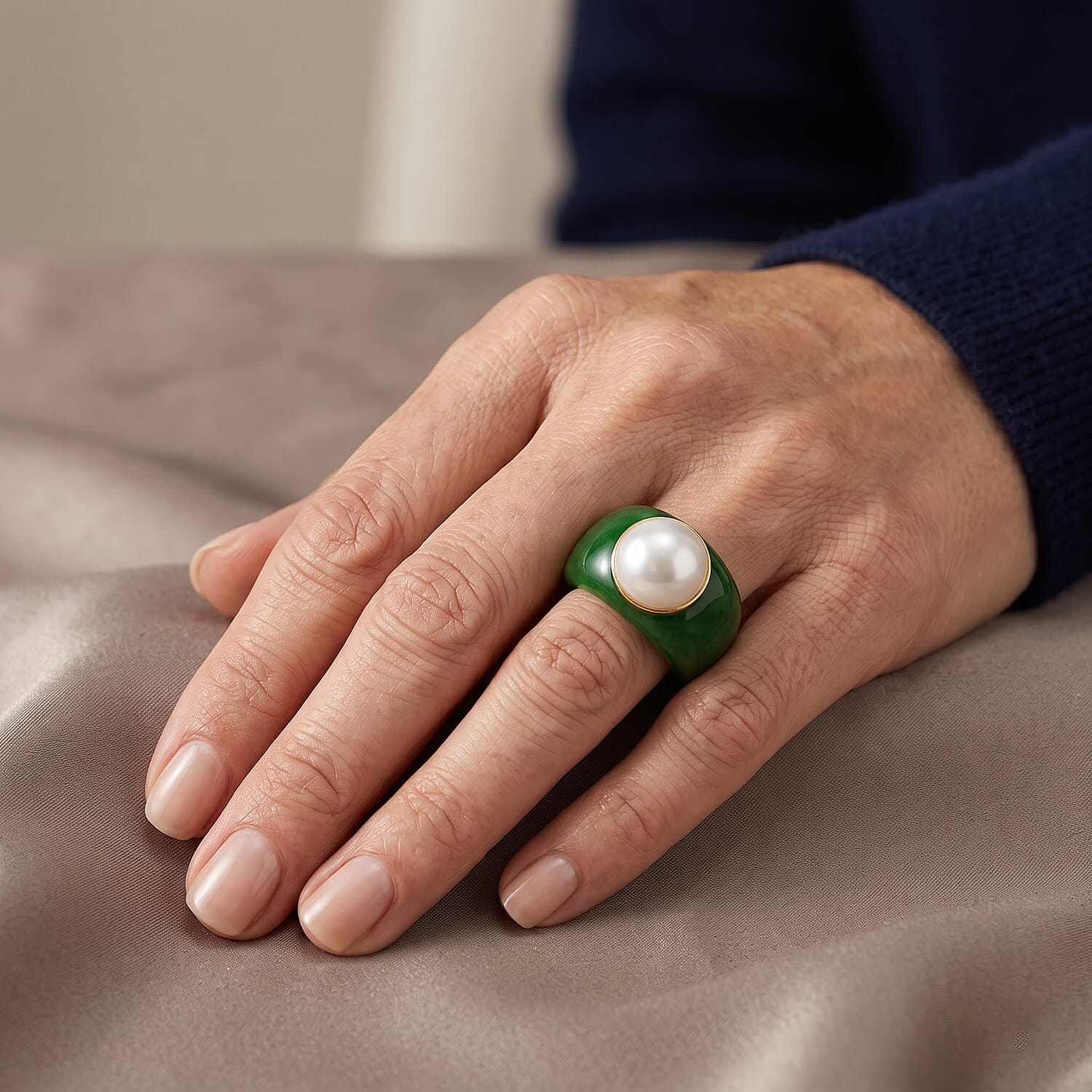 D'Joy White Edison Pearl and Green Jade 10.00 ctw Band Ring in 14K Yellow Gold Over Sterling Silver (Size 6.0)