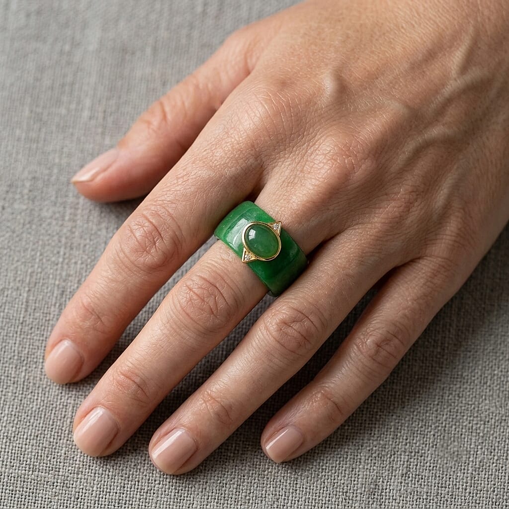 D'Joy Green Jade(D) and Simulated Diamond 30.10 ctw Ring in 14K YG Over Sterling Silver (Size 6.0)