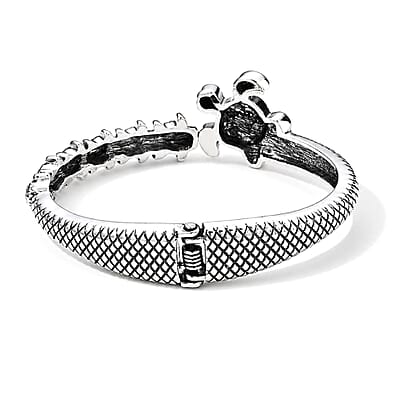 Turtle Bangle Bracelet in Silvertone (7.50 In)