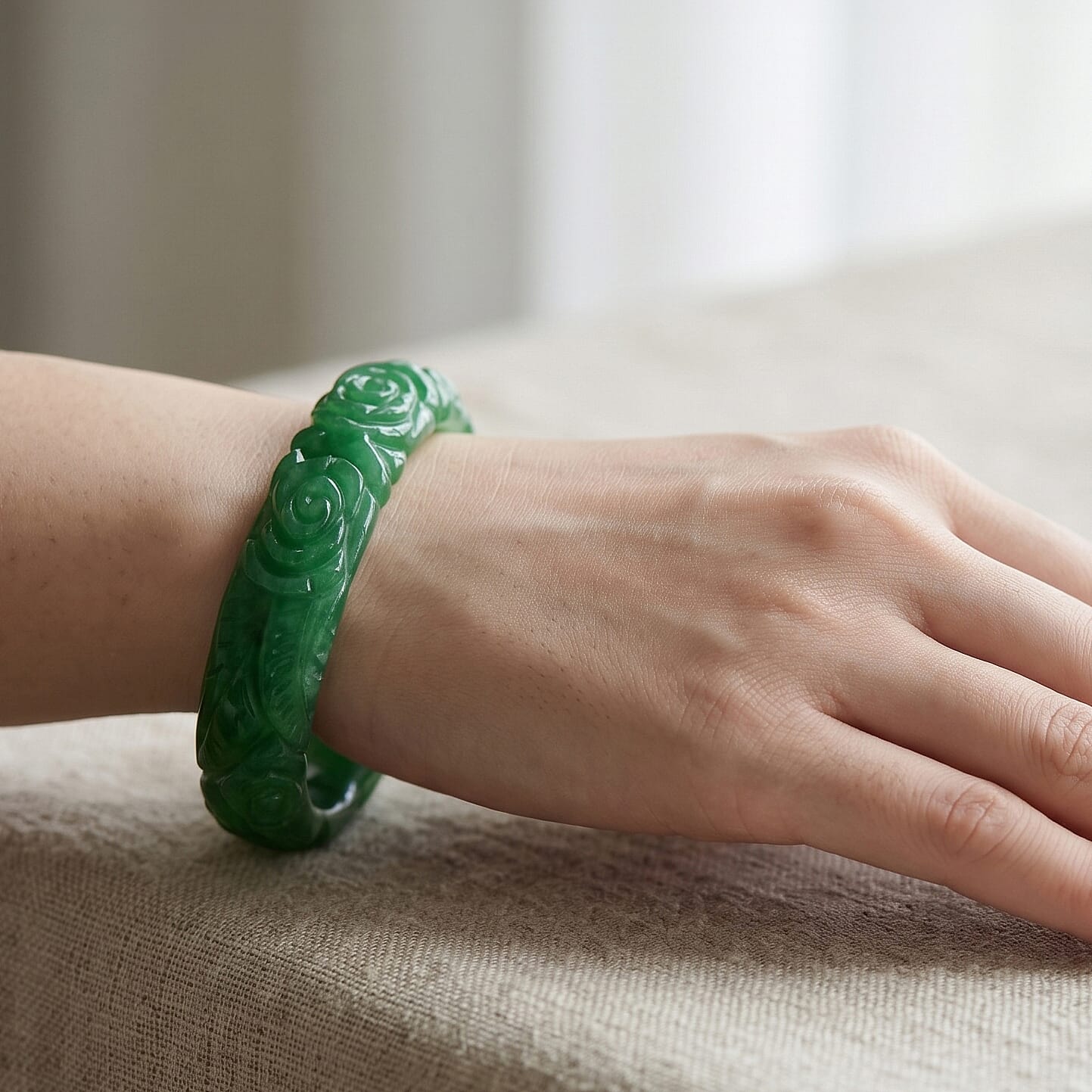 Green Jade 245.00 ctw Carved Rose Bangle Bracelet (7.00 In)