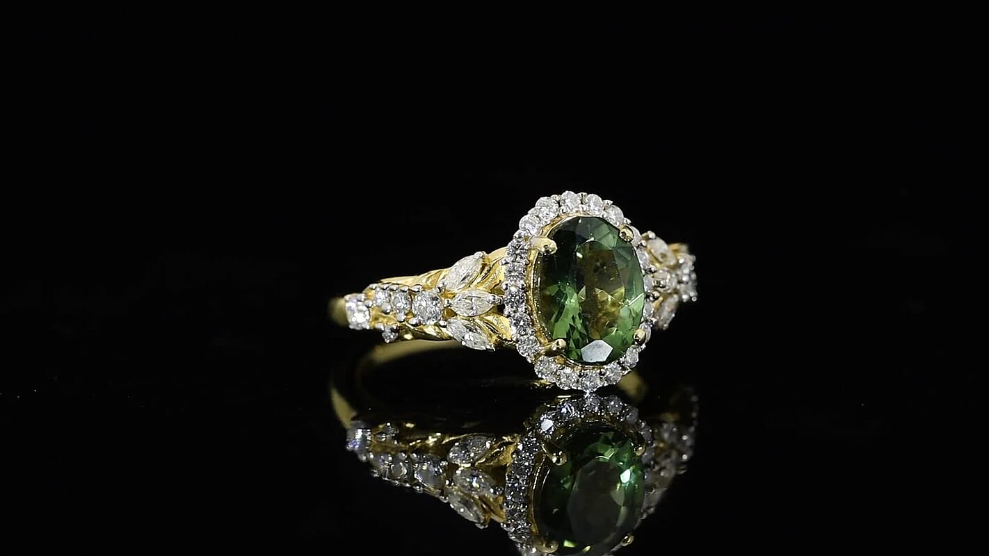 D''Joy Premium Natural Green Apatite, Moissanite Ring in 18K Vermeil YG Over Sterling Silver (Size 7.0) 2.40 ctw