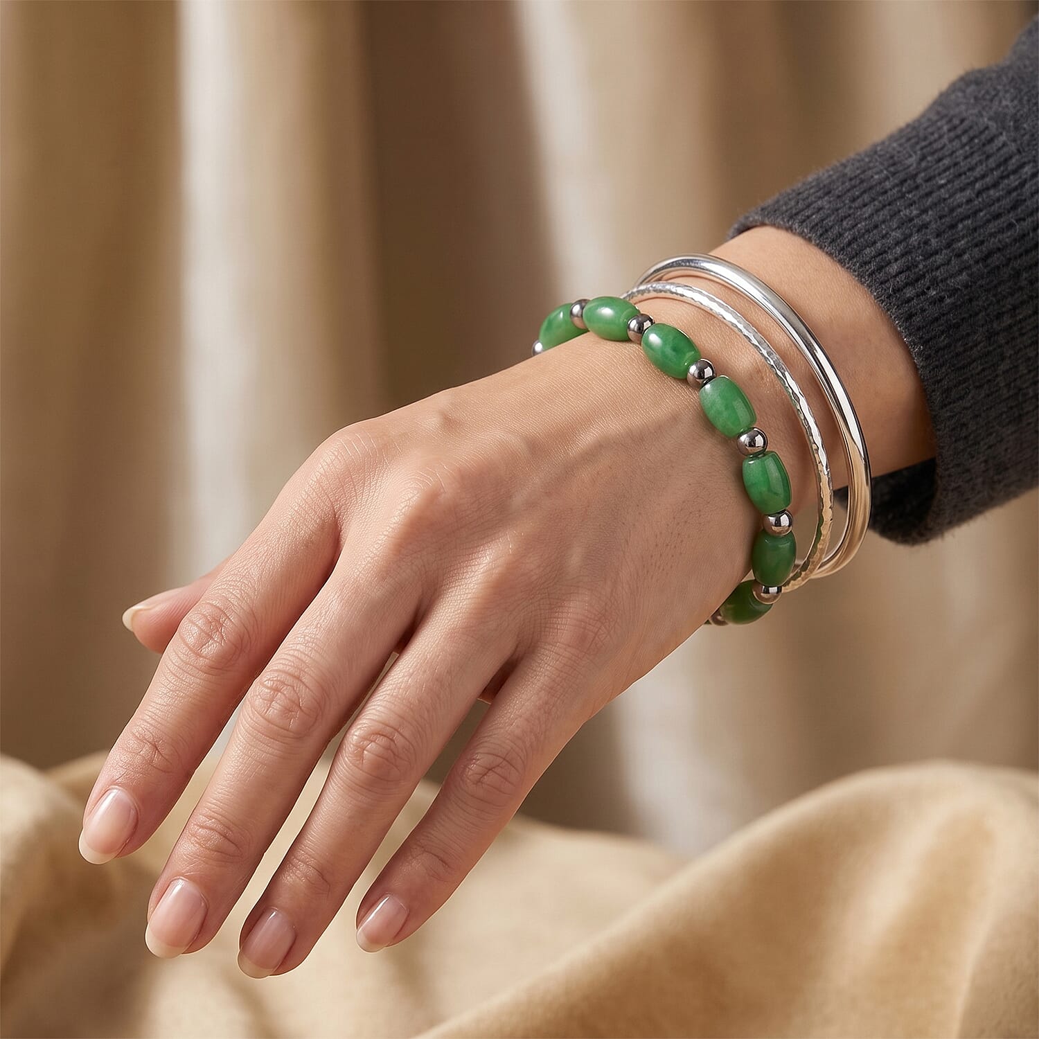 Green Jade and Terahertz 120.00 ctw Beaded Stretch Bracelet