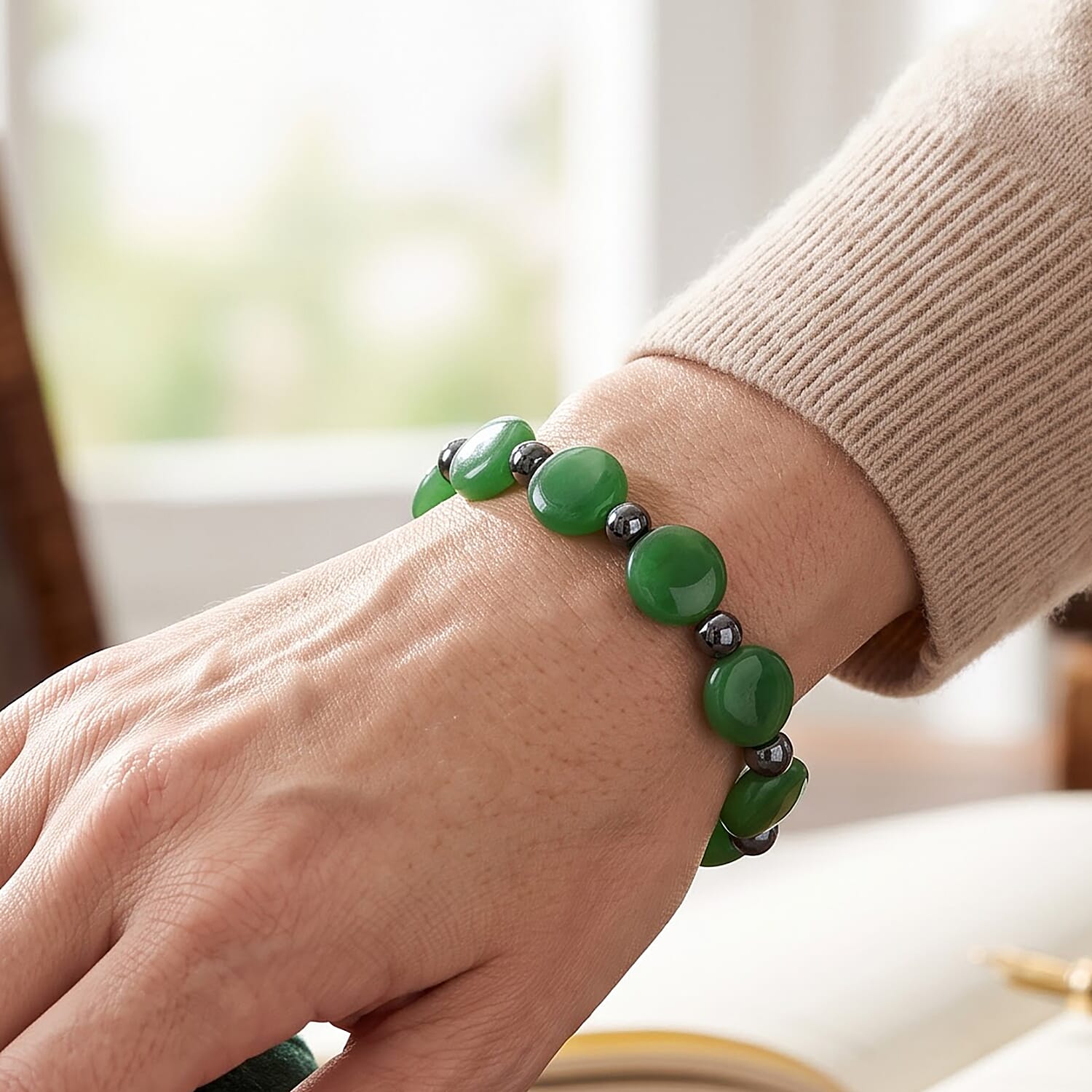 Green Jade and Terahertz 110.00 ctw Beaded Stretch Bracelet