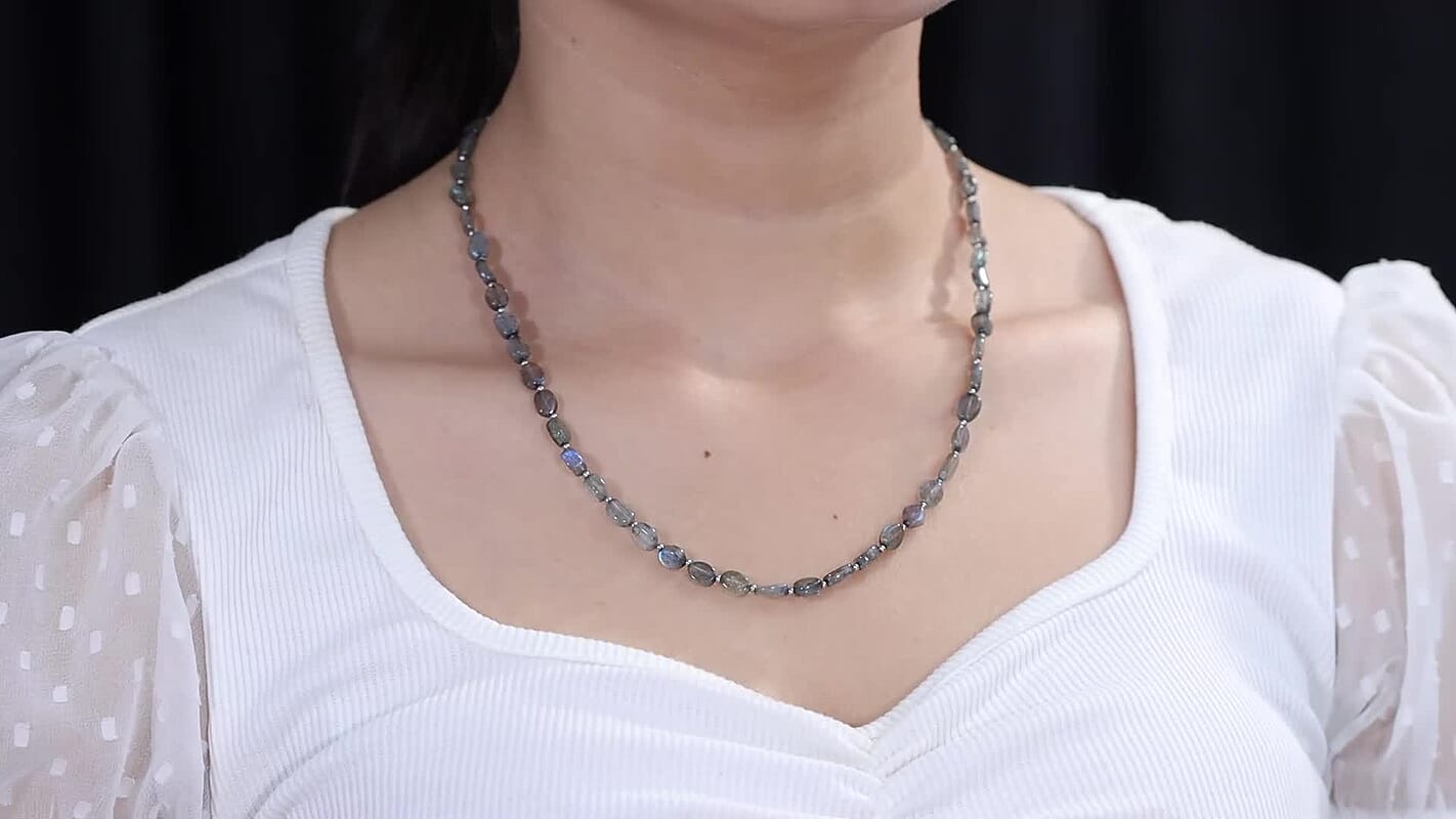 EverTrue Malagasy Labradorite Necklace (18 Inches) in Stainless Steel 55.00 ctw