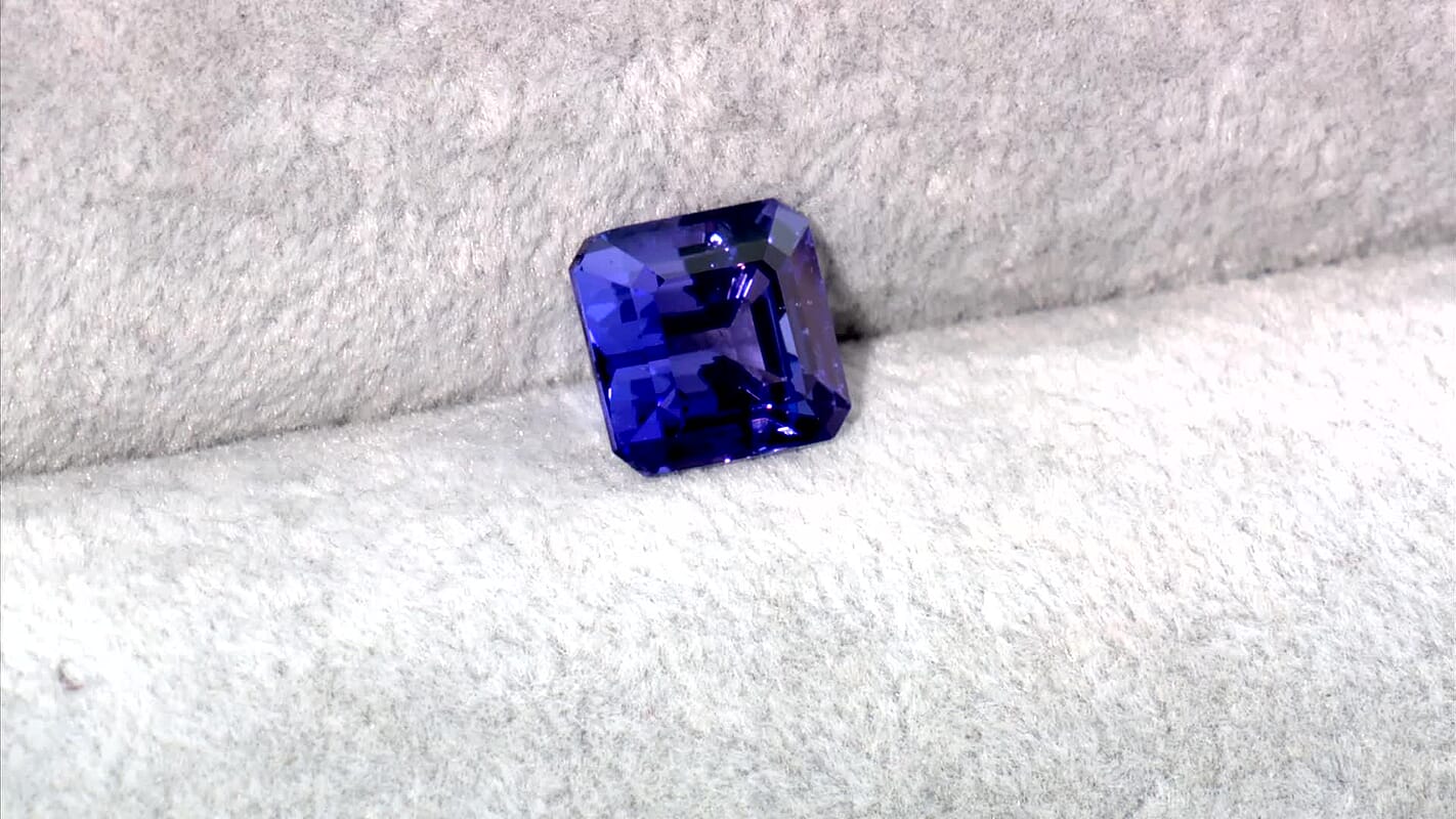 Certified and Appraised Asscher Cut AAAA Tanzanite (Sqr Free Size) 13.00 ctw 8699588