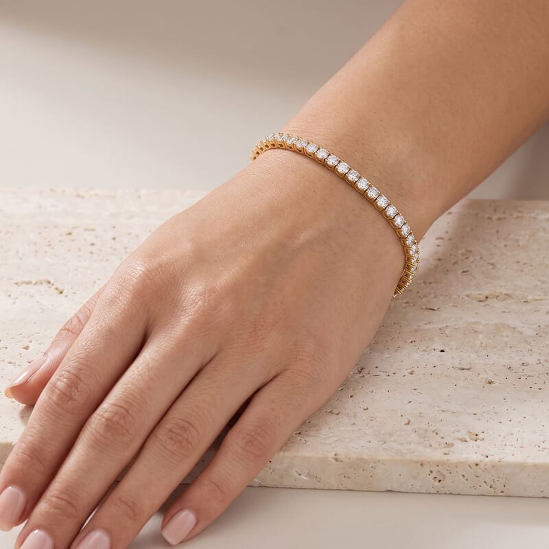 Luxuriant Lab Grown Diamond G-H SI 2.00 ctw Tennis Bracelet in 10K Yellow Gold (6.50 In)