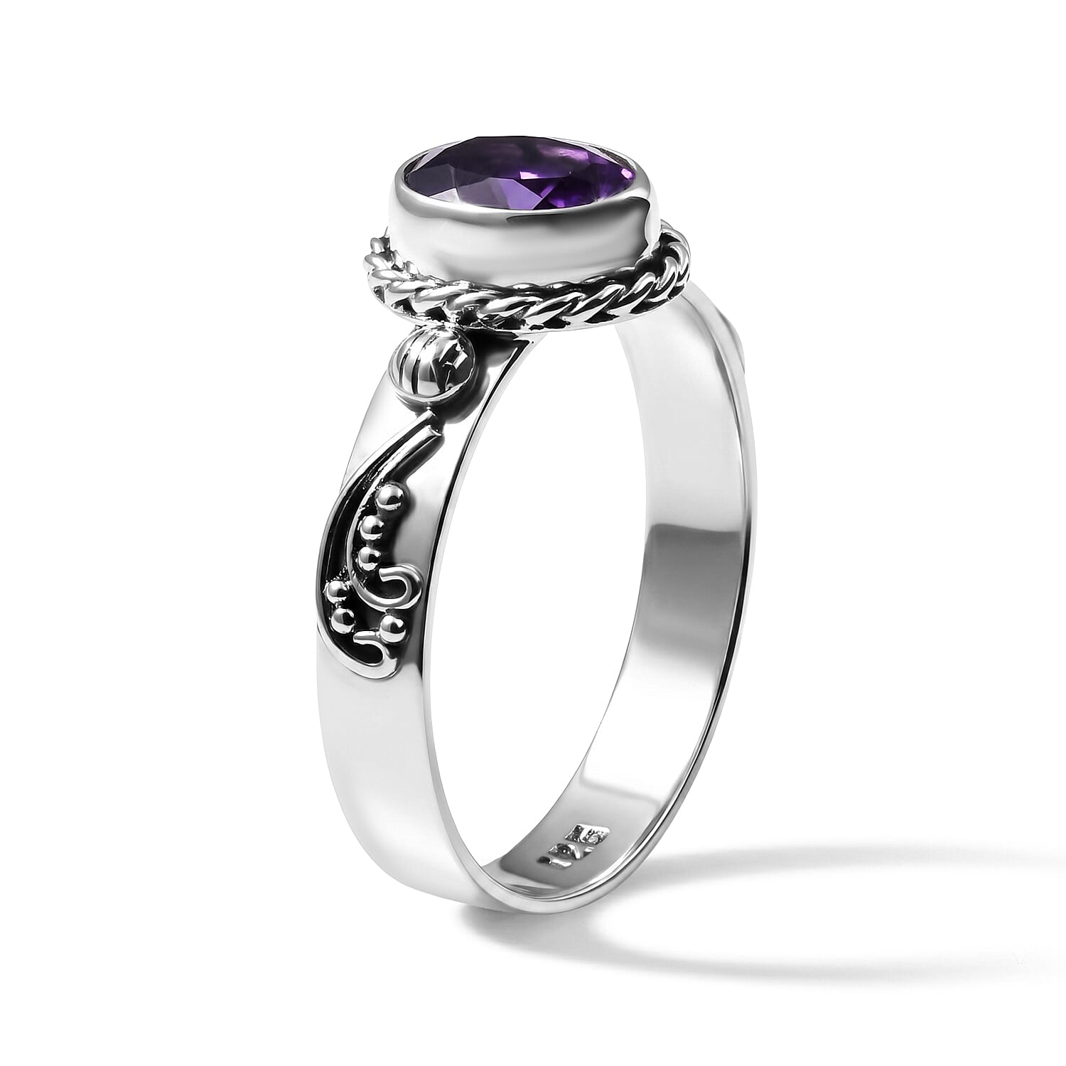 D'Joy Bali Legacy African Amethyst 1.15 ctw Ring in Sterling Silver (Size 5.0)