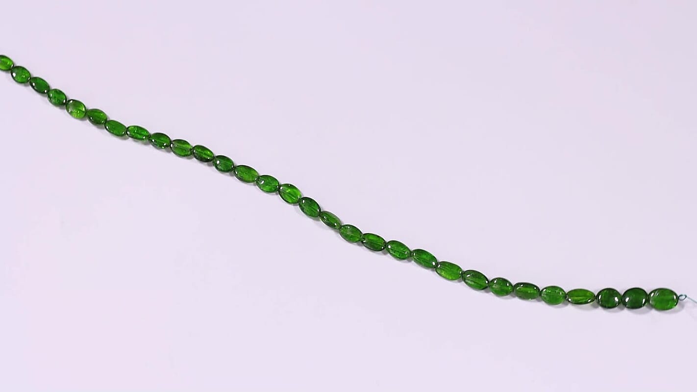 Premium Chrome Diopside Necklace (Adjustable) 26.00 ctw