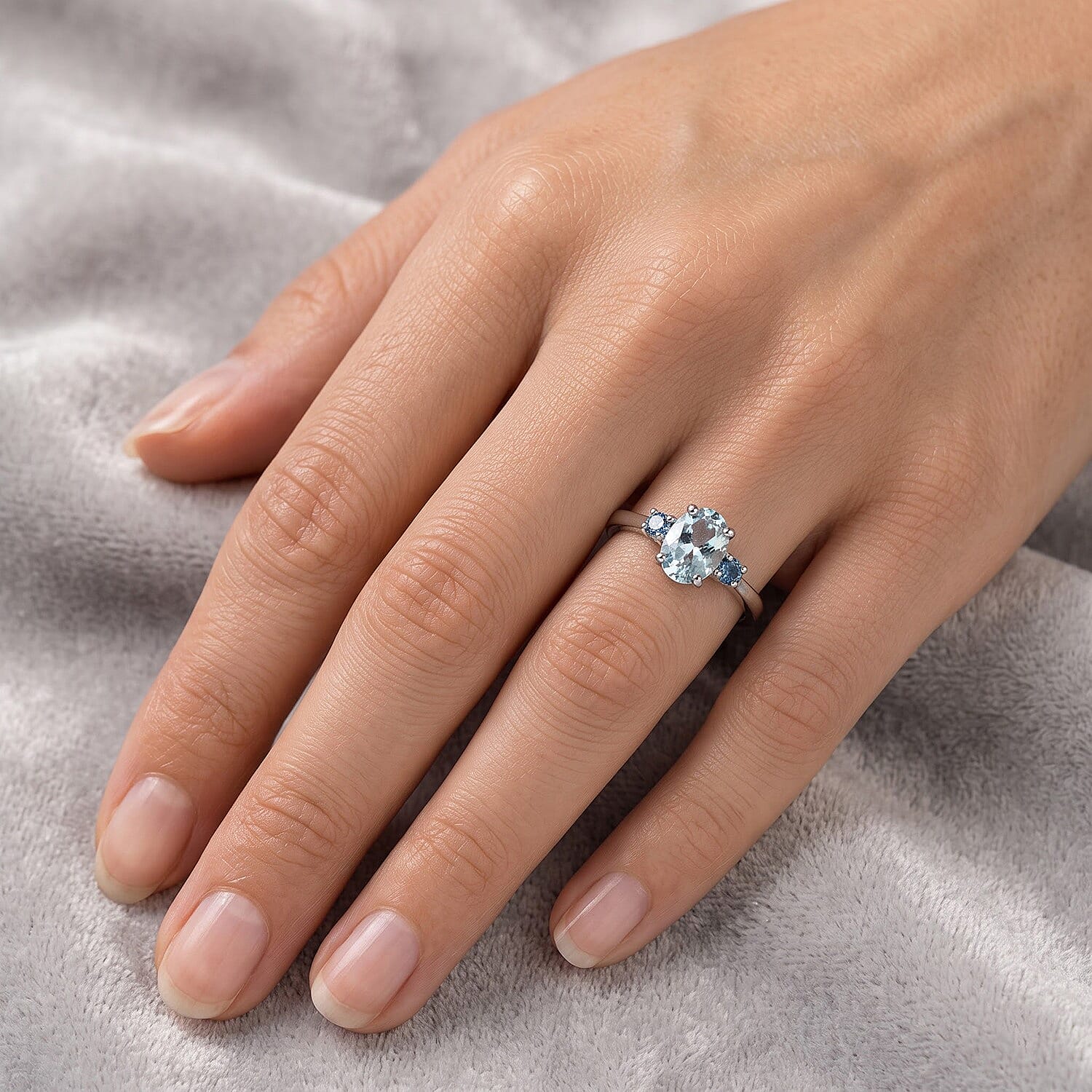 D'Joy Santa Maria Aquamarine and Lab Grown Blue Diamond (IR) (SI) 0.80 ctw Ice & Midnight Ring in Rhodium Over Sterling Silver (Size 6.0)