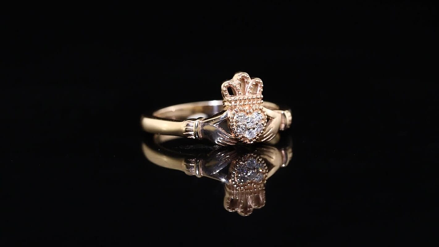 D''Joy Natural Pink Diamond 0.06 ctw Claddagh Ring in 18K RG Plated Sterling Silver (Size 8.0)