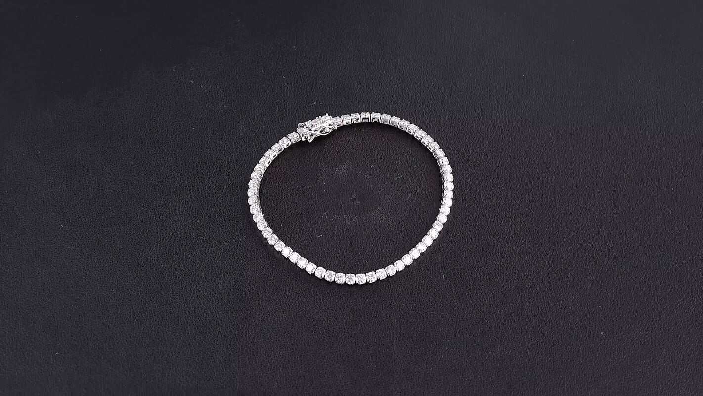 EverTrue Moissanite Tennis Bracelet in Platinum Bond (6.50 In) 5.50 ctw