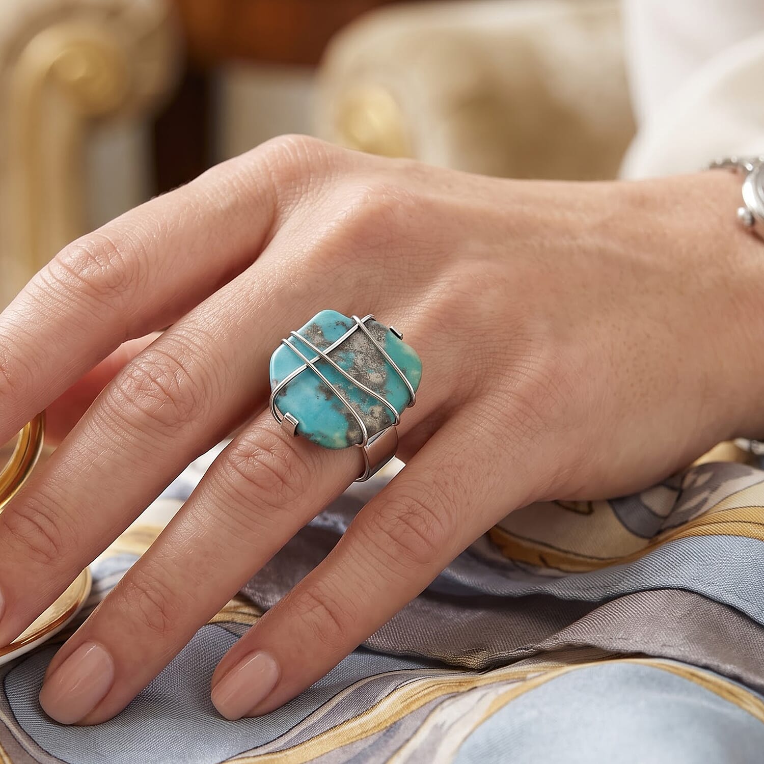 D'Joy Artisan Crafted Royal Hubei Blue Turquoise 30.90 ctw Ring in Sterling Silver (Size 6.0)