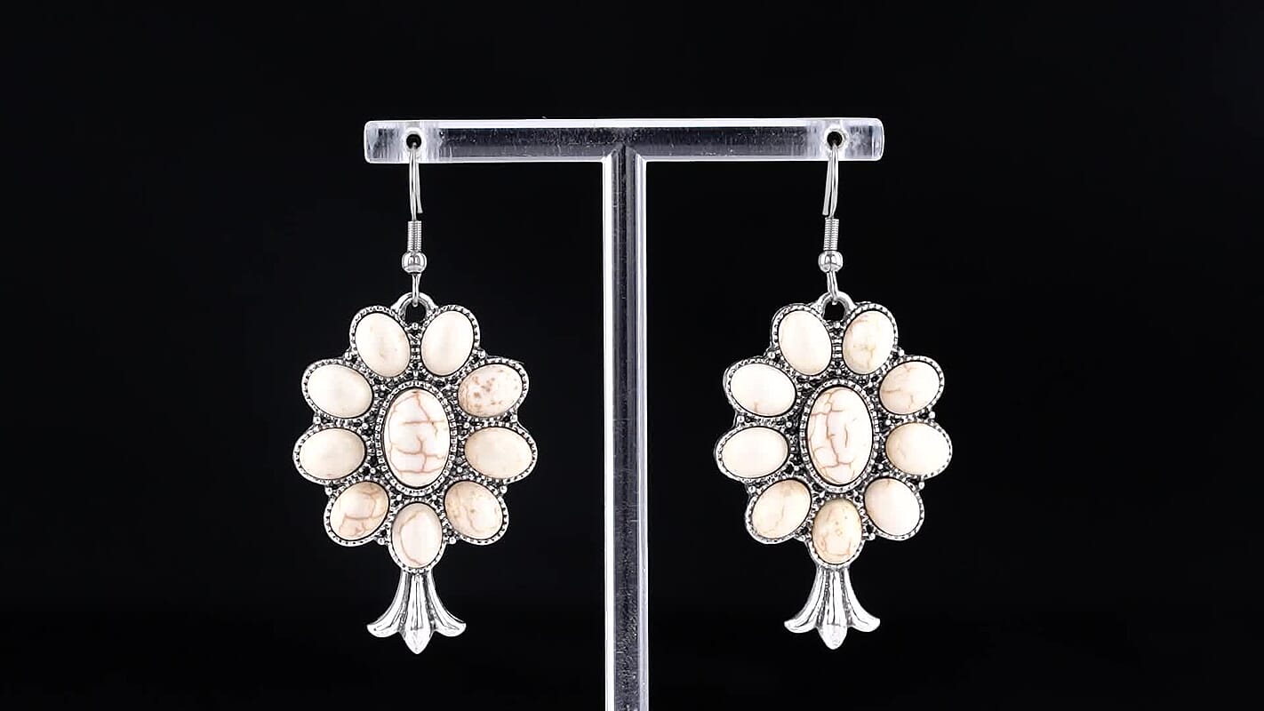 Blue Howlite 25.00 ctw Classic Southwestern Earrings in Silvertone