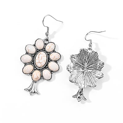 Blue Howlite 25.00 ctw Classic Southwestern Earrings in Silvertone