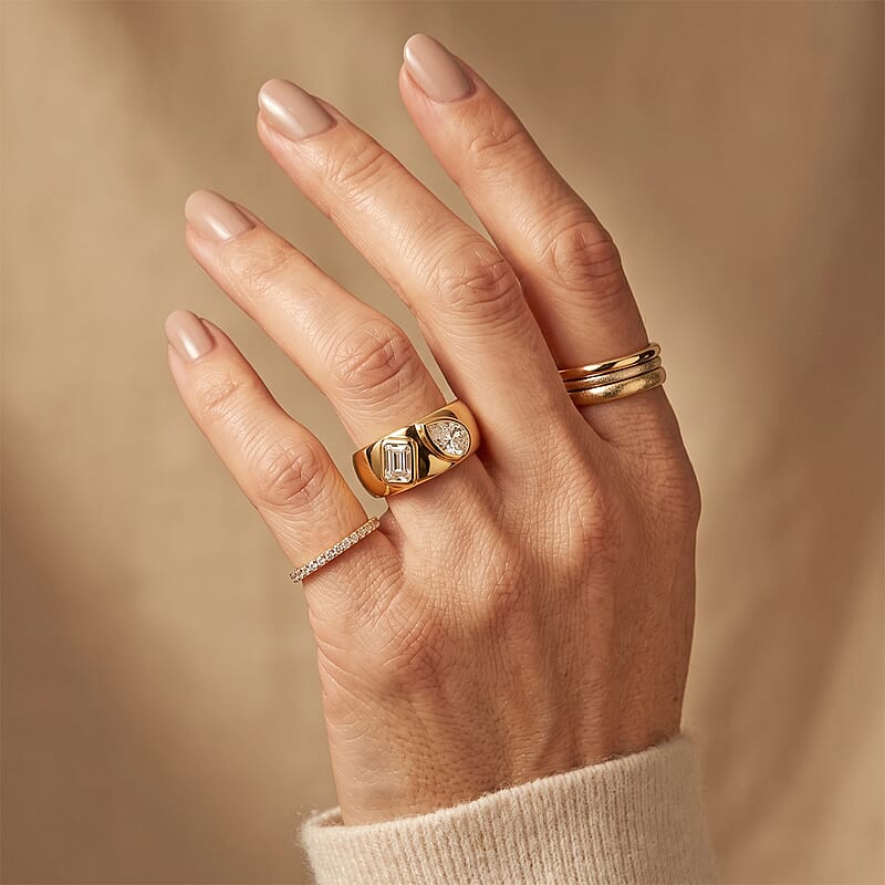 Luxuriant Lab Grown Diamond E-F VS 1.00 ctw Ring in 18K Vermeil Yellow Gold Over Sterling Silver (Size 6.0)