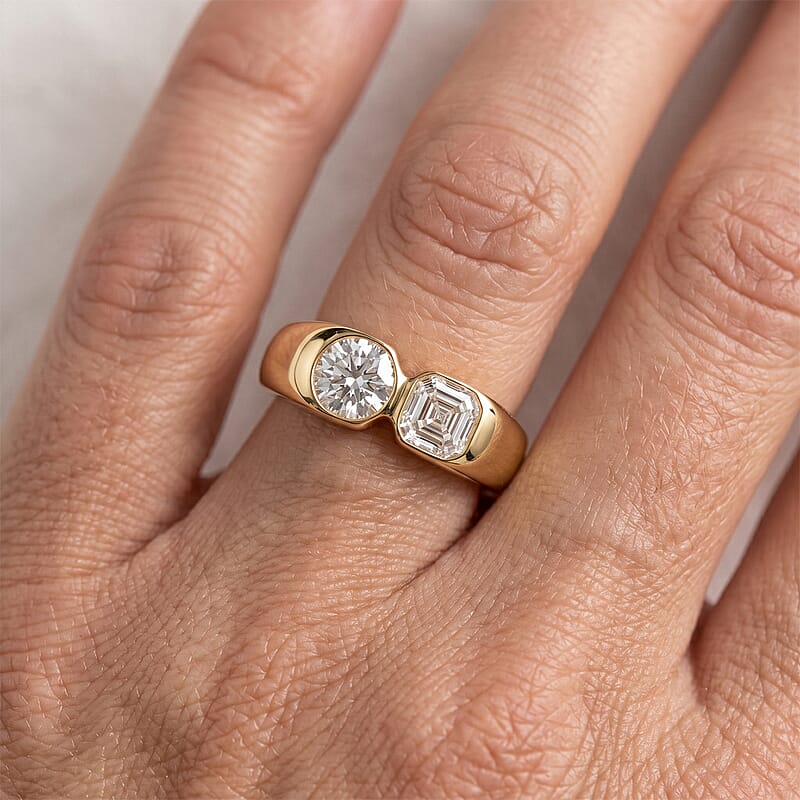Luxuriant Asscher Cut Lab Grown Diamond E-F VS 1.00 ctw Ring in 18K Vermeil Yellow Gold Over Sterling Silver (Size 6.0)