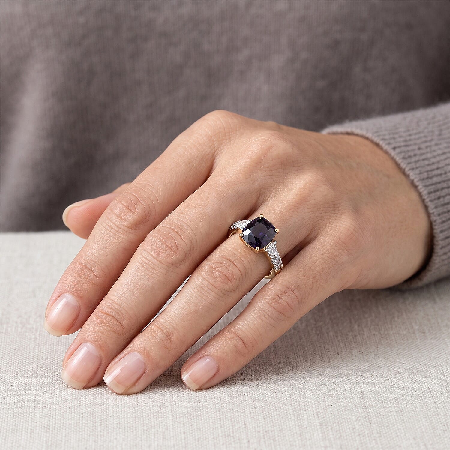 AAA Lavender Spinel and Luxuriant Lab Grown Diamond (SI) 2.85 ctw Ring in 10K Yellow Gold (Size 6.0)