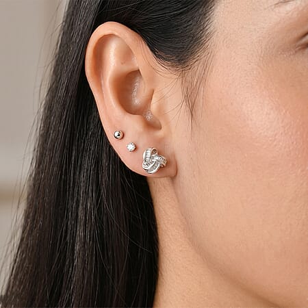 White Diamond - Product card gallery slide 3 (10298035077433)