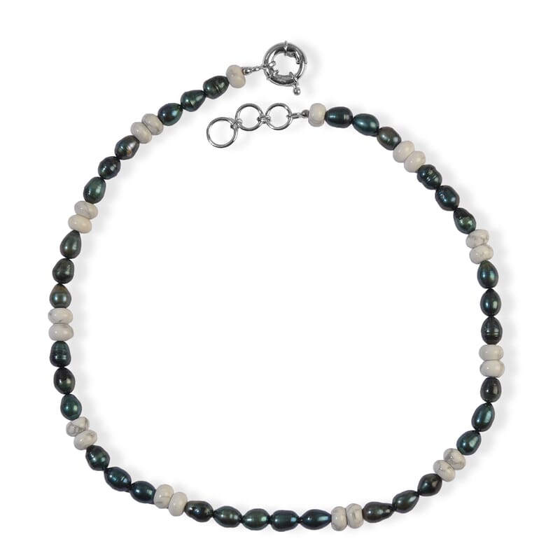 EverTrue White Howlite and Dark Green Pearl (D) 35.00 ctw Necklace (18 Inches) in Platinum Bond