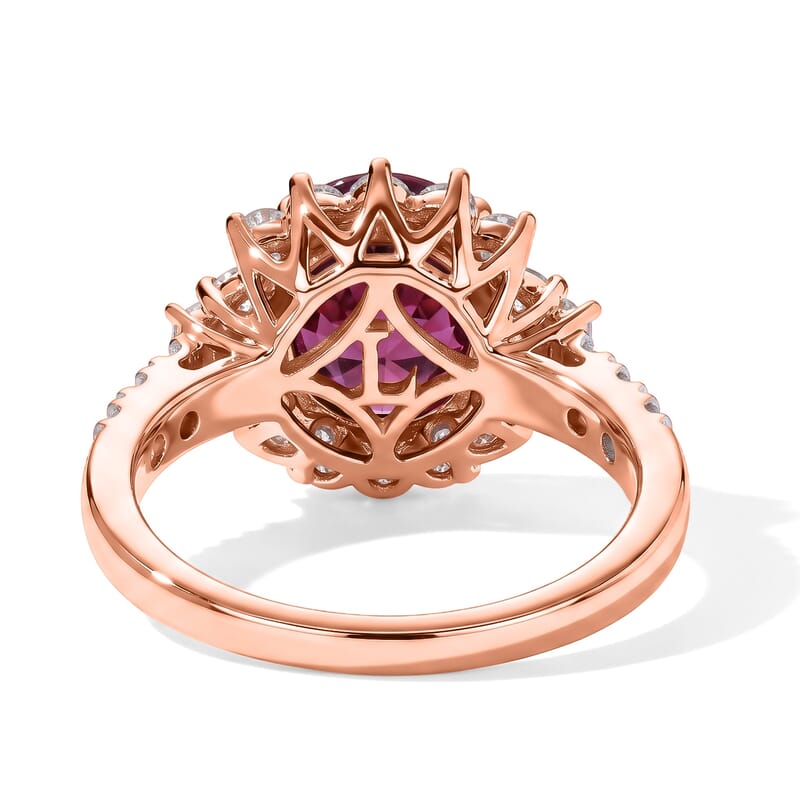 Certified and Appraised AAA Tanzanian Mahenge Garnet and Luxuriant Lab Grown Diamond G-H SI 3.50 ctw Ring in 10K Rose Gold (Size  7.0)