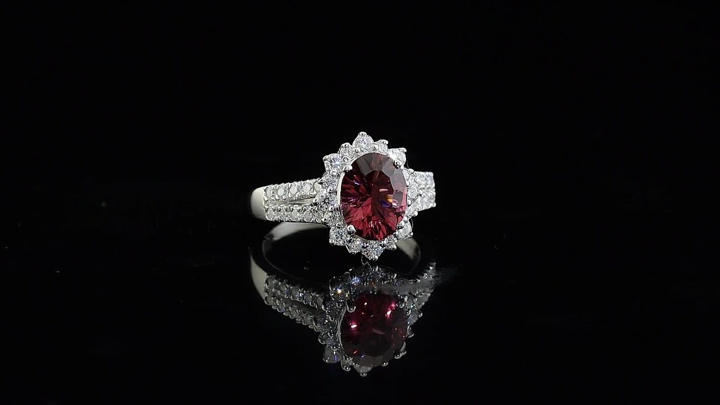 D'Joy Premium Tanzanian Raspberry Garnet, Moissanite Ring in Rhodium Over Sterling Silver (Size 10.0) 2.90 ctw