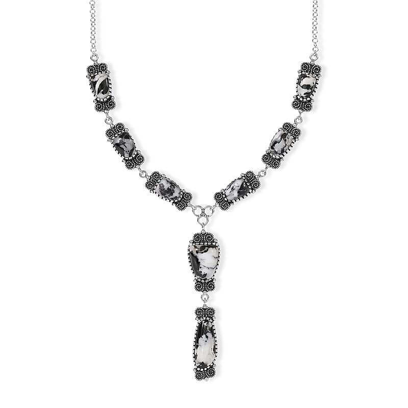 D'Joy Artisan Crafted Premium White Buffalo 29.90 ctw Necklace (18-20 Inches) in Sterling Silver