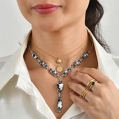 D'Joy Artisan Crafted Premium White Buffalo 29.90 ctw Necklace (18-20 Inches) in Sterling Silver