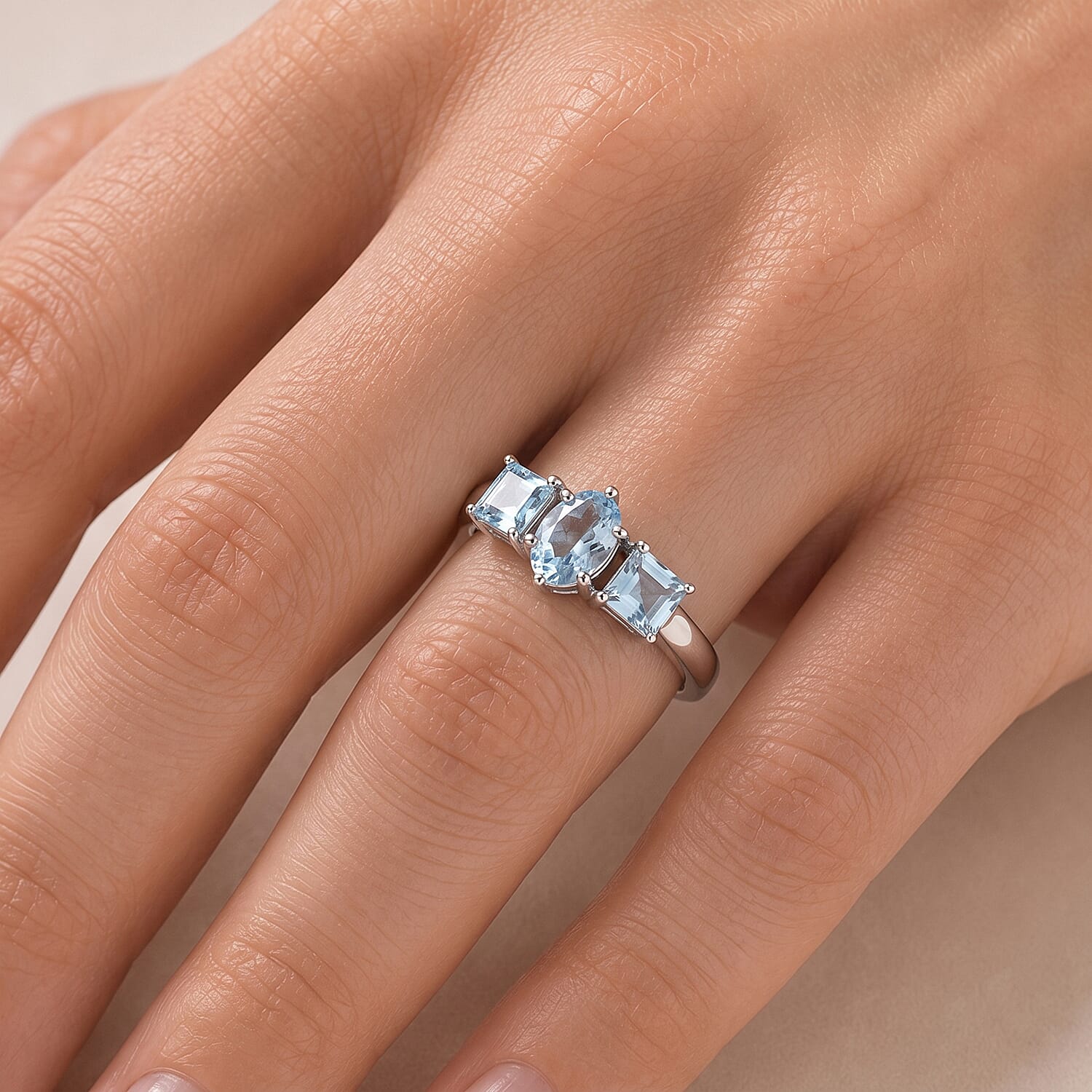 Blue Topaz 1.20 ctw Ring in Sterling Silver (Size 7.0)