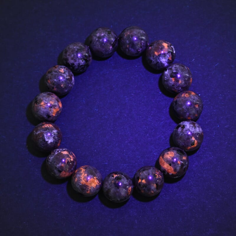 Yooperlite 75.00 ctw Beaded Stretch Bracelet