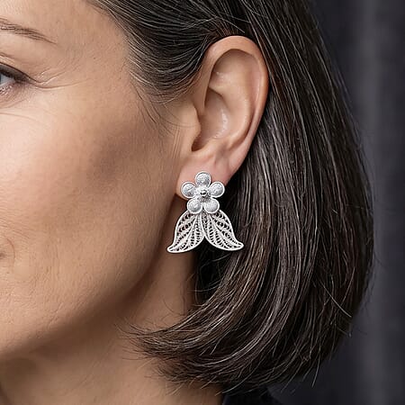Silver - Product card gallery slide 2 (10351278752057)