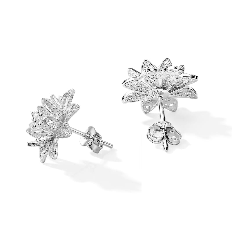 Filigree Star Flower Stud Earrings in Sterling Silver 3.95 Grams