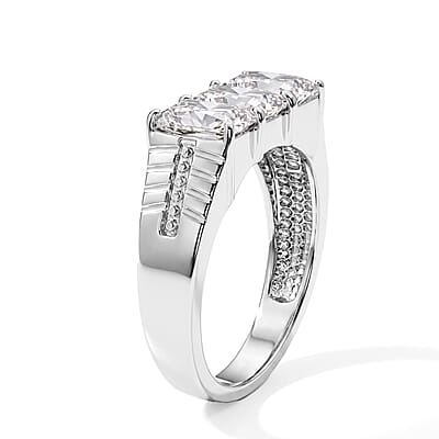 EverTrue Simulated Diamond 3 Stone Ring in Stainless Steel (Size 9.0)