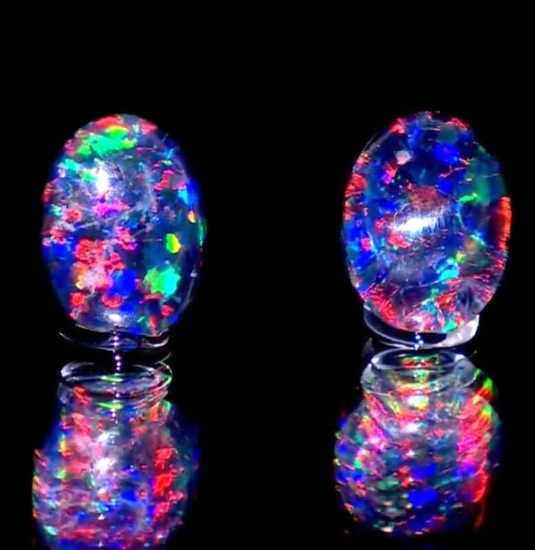 AAAA Australian Black Ridge Opal Triplet (Ovl 8x6mm) 1.50 ctw