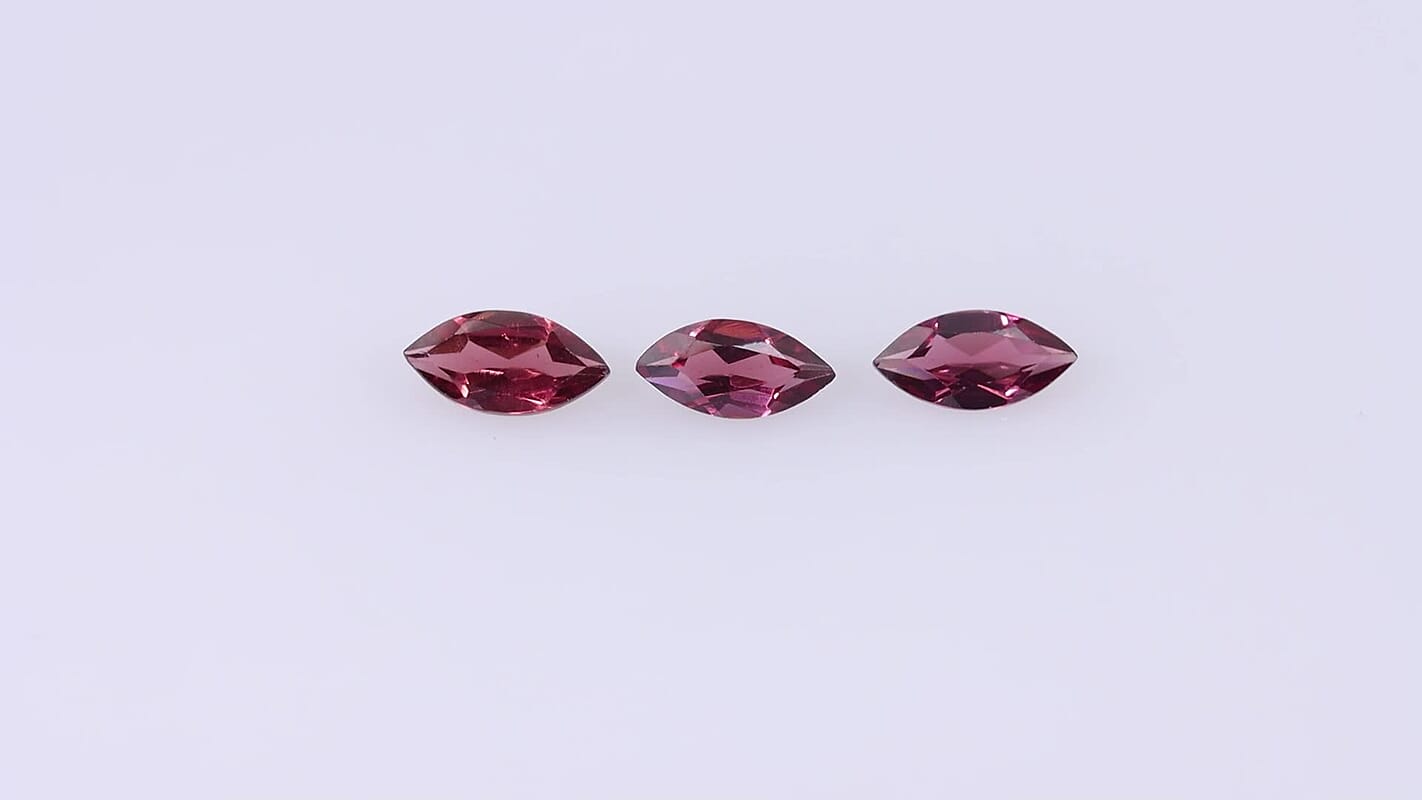 AA Orissa Rose Garnet Set of 3 (Mrq 8x4 mm) 1.83 ctw