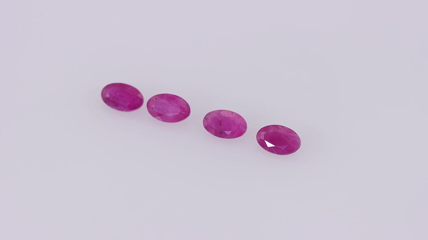 Raipur Ruby Set of 4 (Ovl 5x3 mm) 1.16 ctw