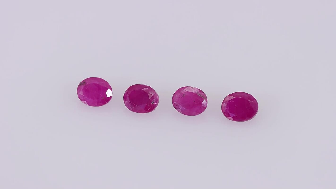 Raipur Ruby Set of 4 (Ovl 5x4 mm) 1.86 ctw