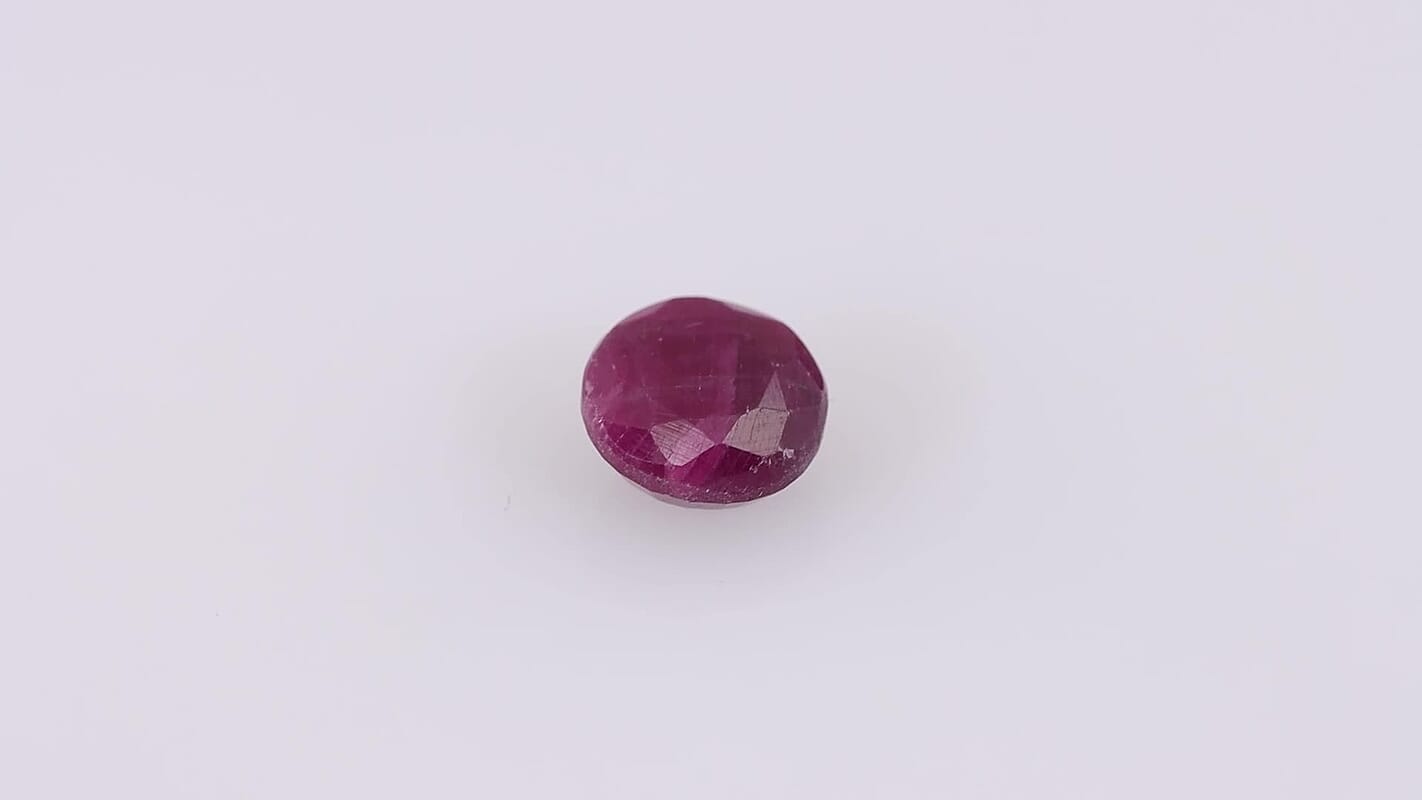 Raipur Ruby (Rnd 8 mm) 2.45 ctw