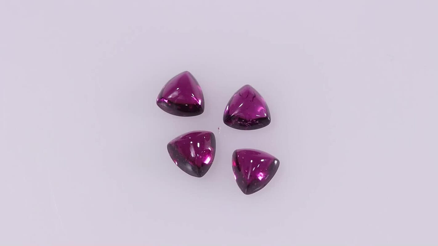 AAA Orissa Rhodolite Garnet Set of 4 (Tril 4.75 mm) 2.26 ctw