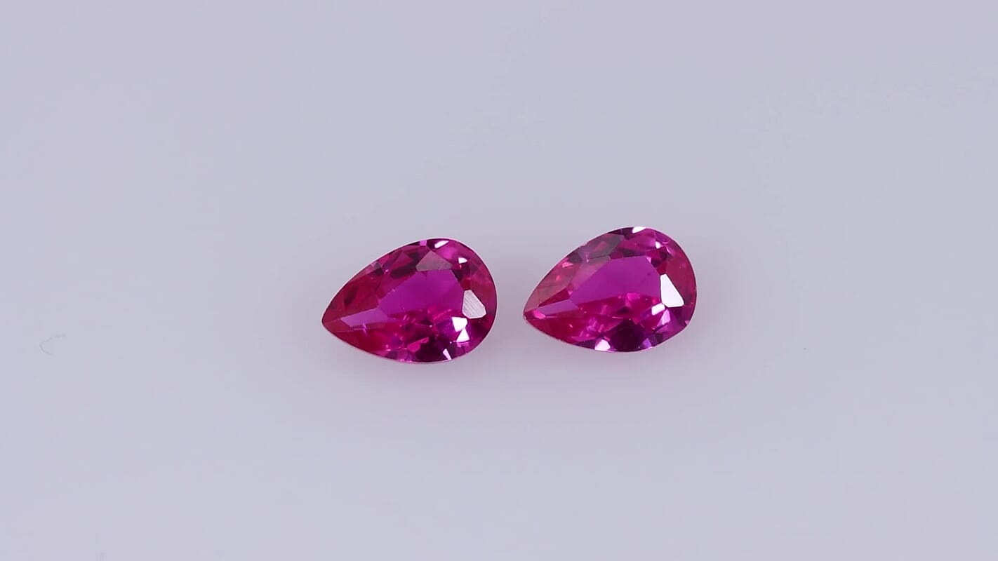 Lab Created Ruby Set of 2 (Pear 7x5 mm) 1.58 ctw