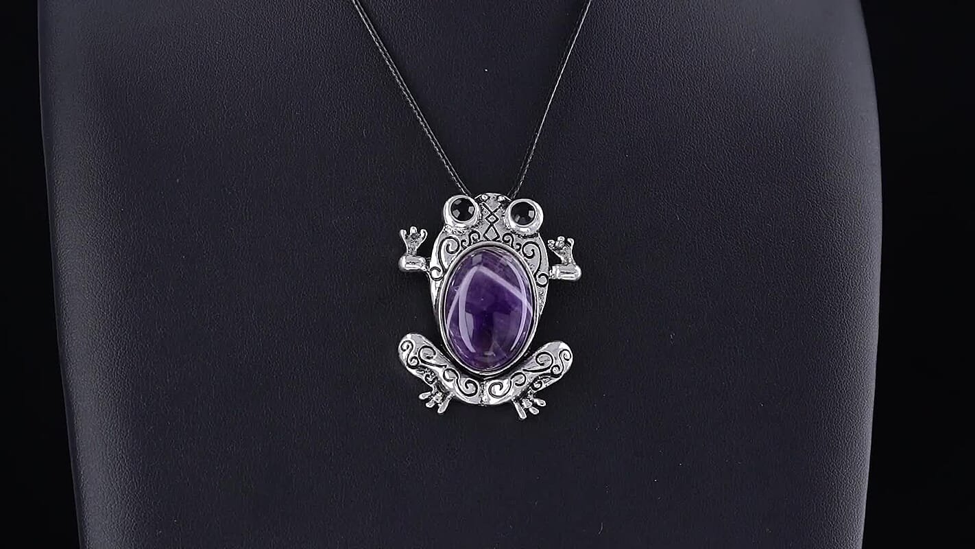 Gold Sandstone 45.00 ctw Frog Pendant in Stainless Steel with Cord Necklace (Adjustable)