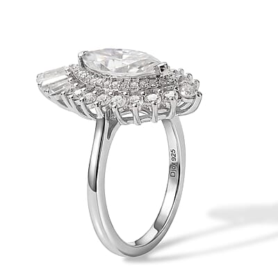 D'Joy Moissanite 2.70 ctw Ring in Rhodium Over Sterling Silver (Size 7.0)