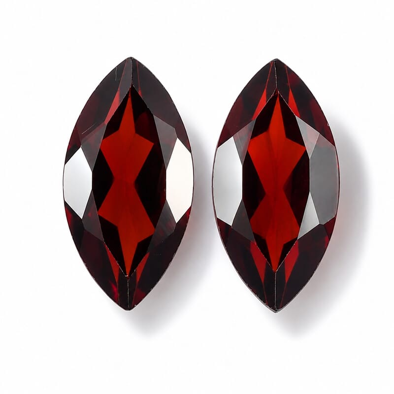 Red Garnet Set of 2 (Mrq 10x5 mm) 2.20 ctw