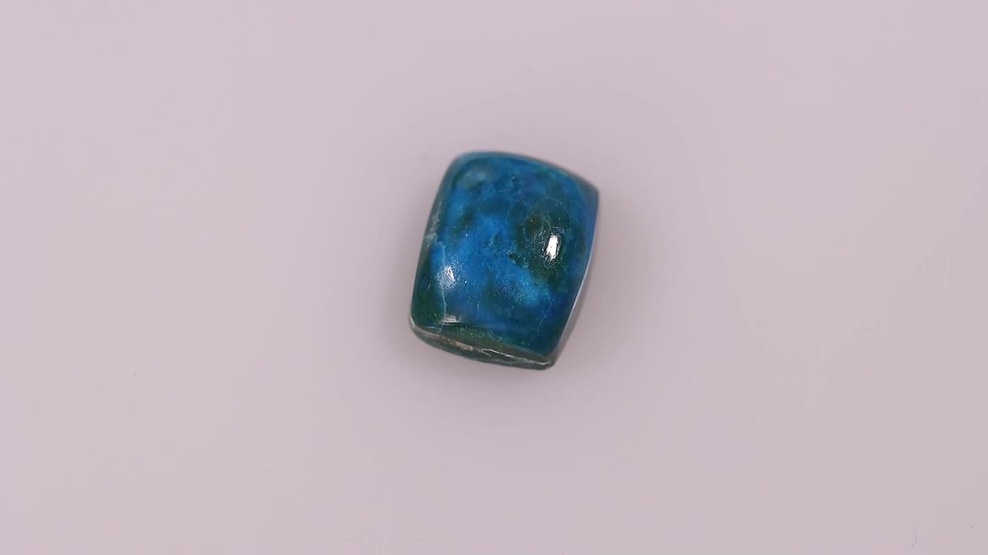 Opalina (Cush 11x9 mm) 2.87 ctw