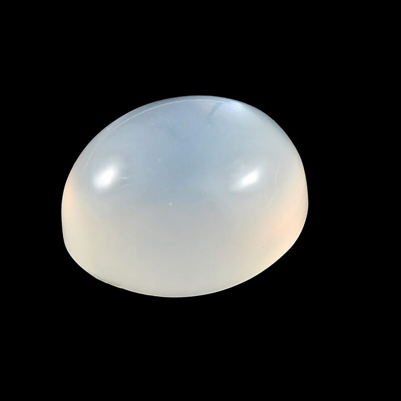 White Moonstone (Ovl 11x9 mm) 3.15 ctw